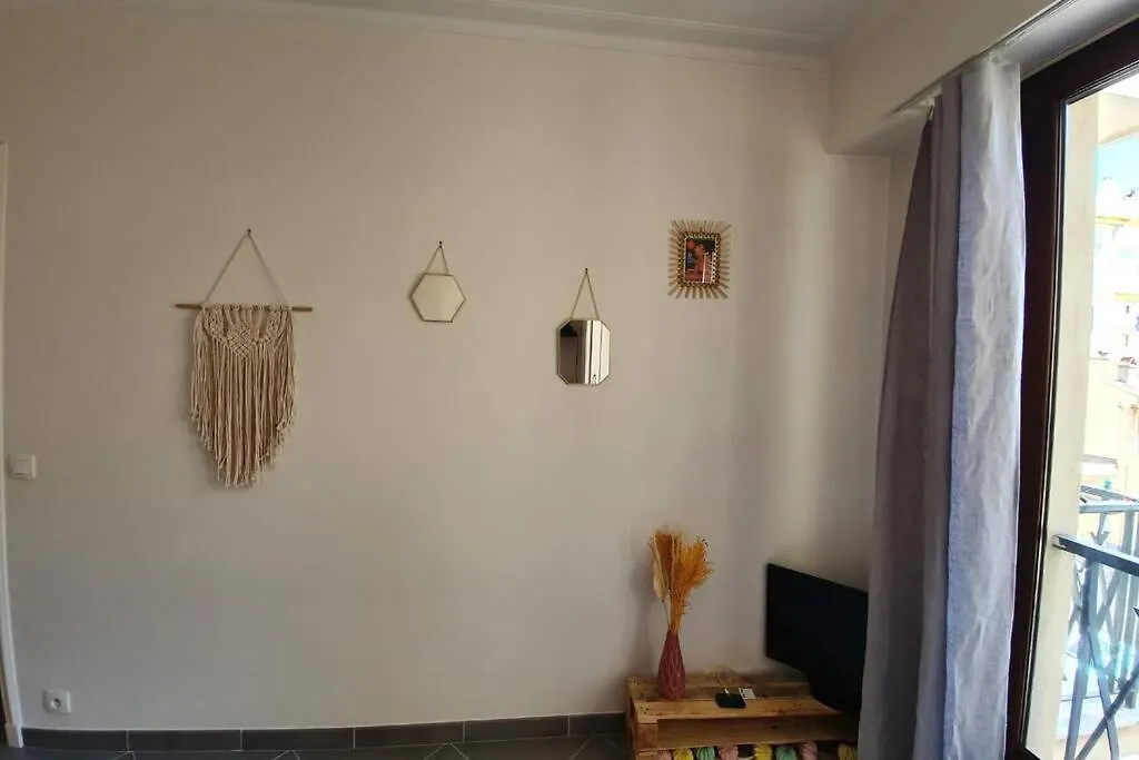 Appartement Studio cosy et calme, au cœur de Nice Libération