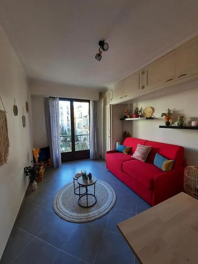 Appartement Studio cosy et calme, au cœur de Nice Libération France
