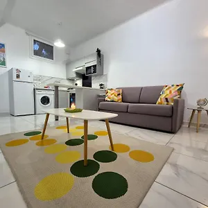  Appartement Rénové Au Centre
